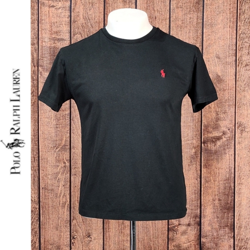 Red Pony On Black Crew Neck Short Sleeve Mens T Shirt Excellent Condition
